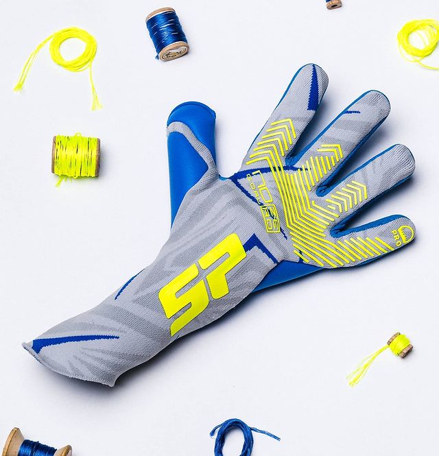 SP no goal zero pro knit aqua