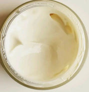 Crème parfaite antiâge avec le collagène