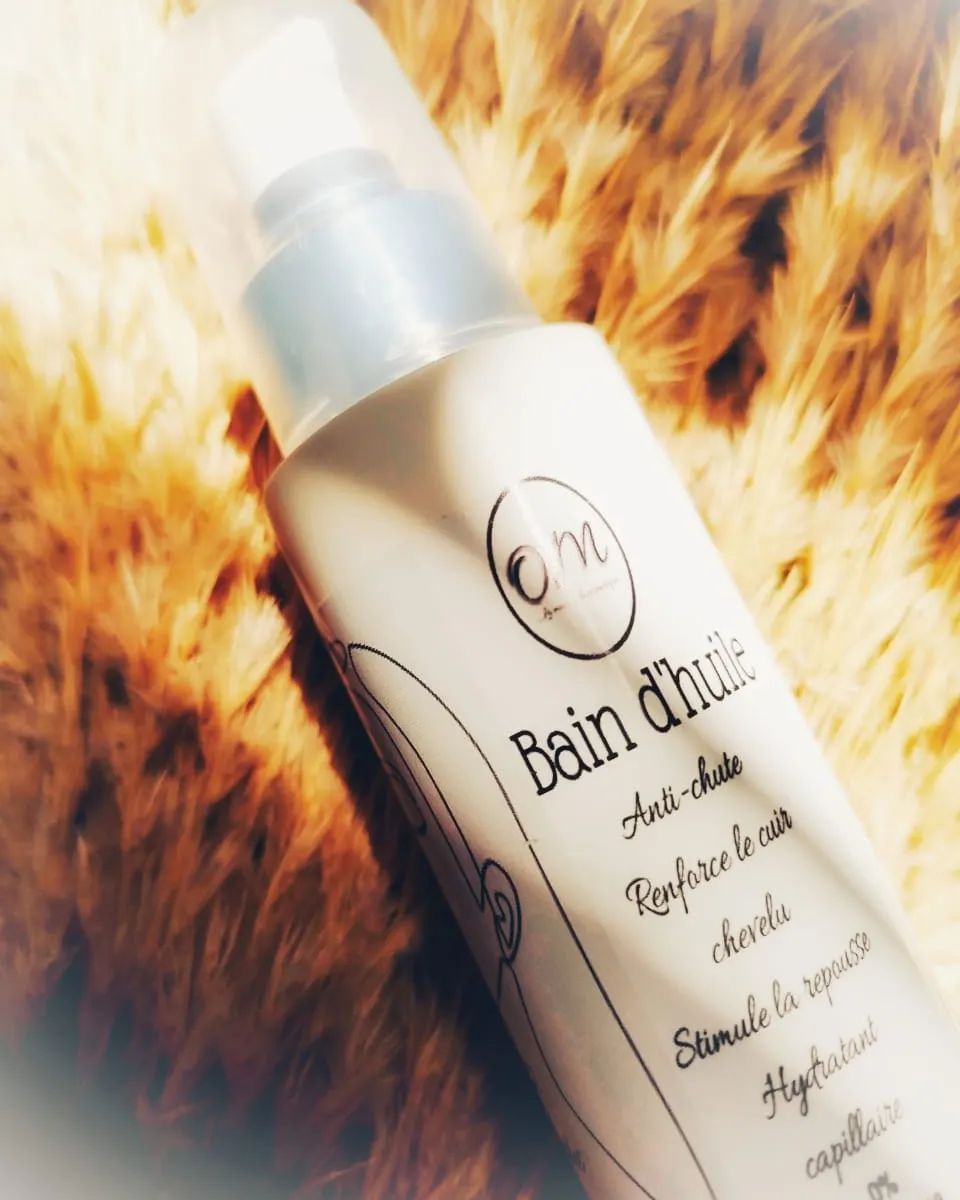 Bain d’huile pour cheveux secs et abîmés