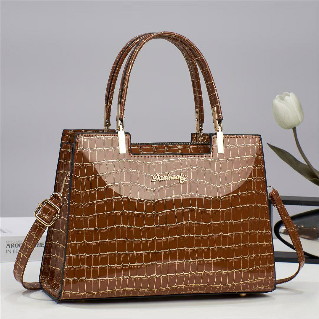 Sac Lotus Bloom