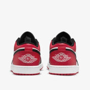 Chaussures Jordan 1 Low Nike