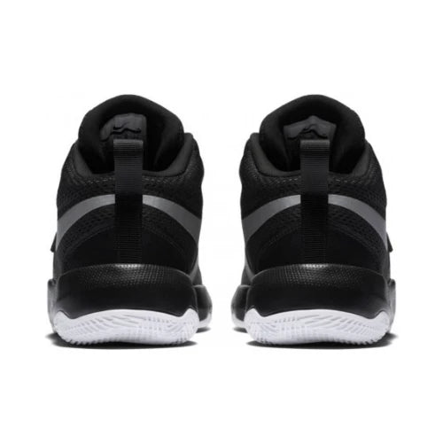 Chaussures Team Hustle D 8  GS  Nike