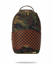 Shark Shape Check Backpack Vert