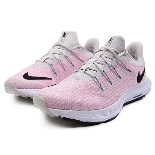 Chaussure Wmns Quest Nike