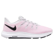 Chaussure Wmns Quest Nike