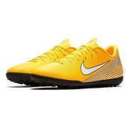 Crampon Vapor 12 Club Njr TF Nike