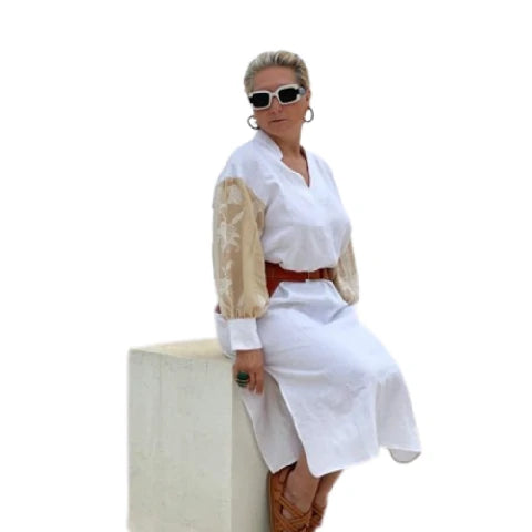 Blouse en lin avec manche bouffante en broderie anglaise