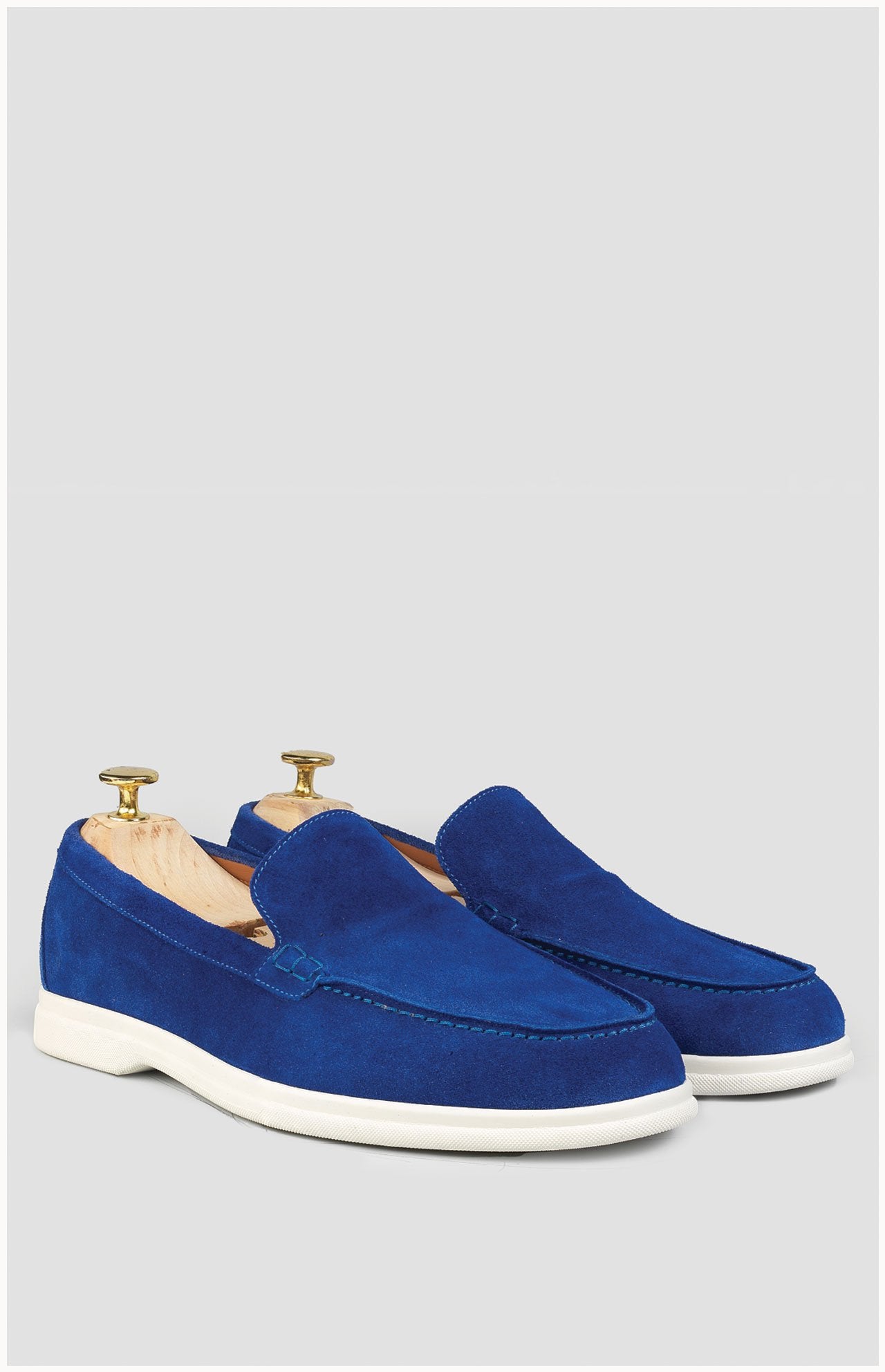 Cannes Daim Bleu Roi