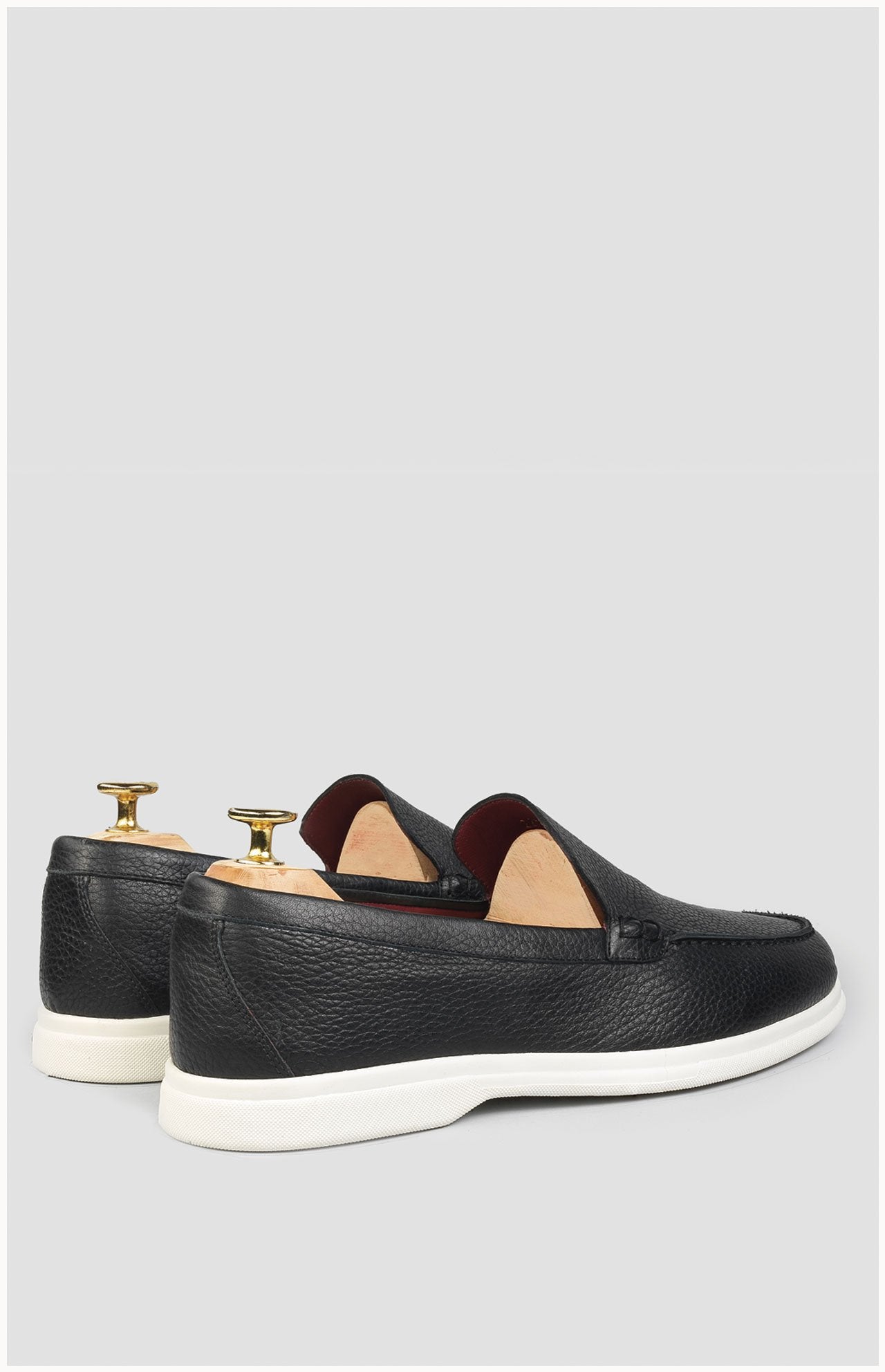 Cannes Cuir Noir Granule