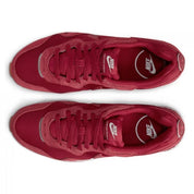 Chaussure Venture Runner Wmns Nike