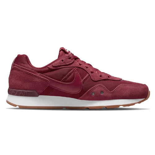 Chaussure Venture Runner Wmns Nike
