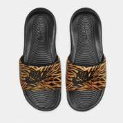 Claquettes Victori One Nike