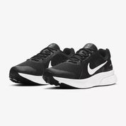 Chaussure  Run Swift 2 Nike