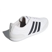 Chaussure Caflaire Adidas