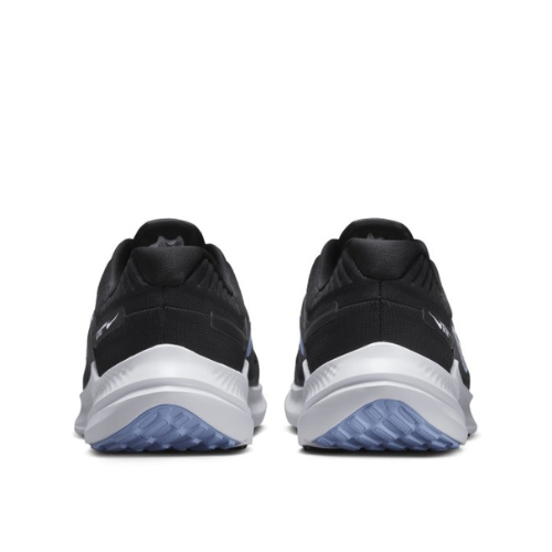 Chaussures Nike quest 5