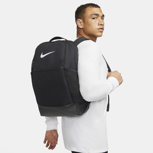 Sac de sport Nike Brasilia 9.5 – Pratique et robuste en Tunisie