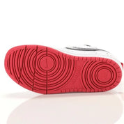 Chaussures Court Borough Low 2 SE  PSV  Nike