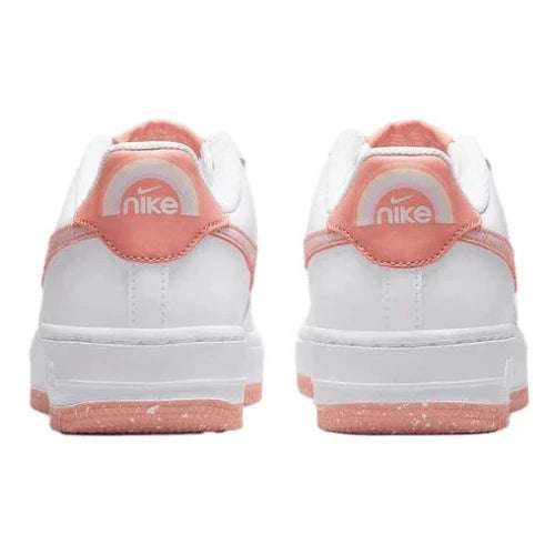 Chaussure Nike Air Force 1 LV8