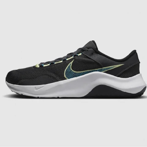 Nike Chaussures Legend Essential 3