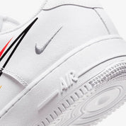 Chaussures Nike Air Force 1