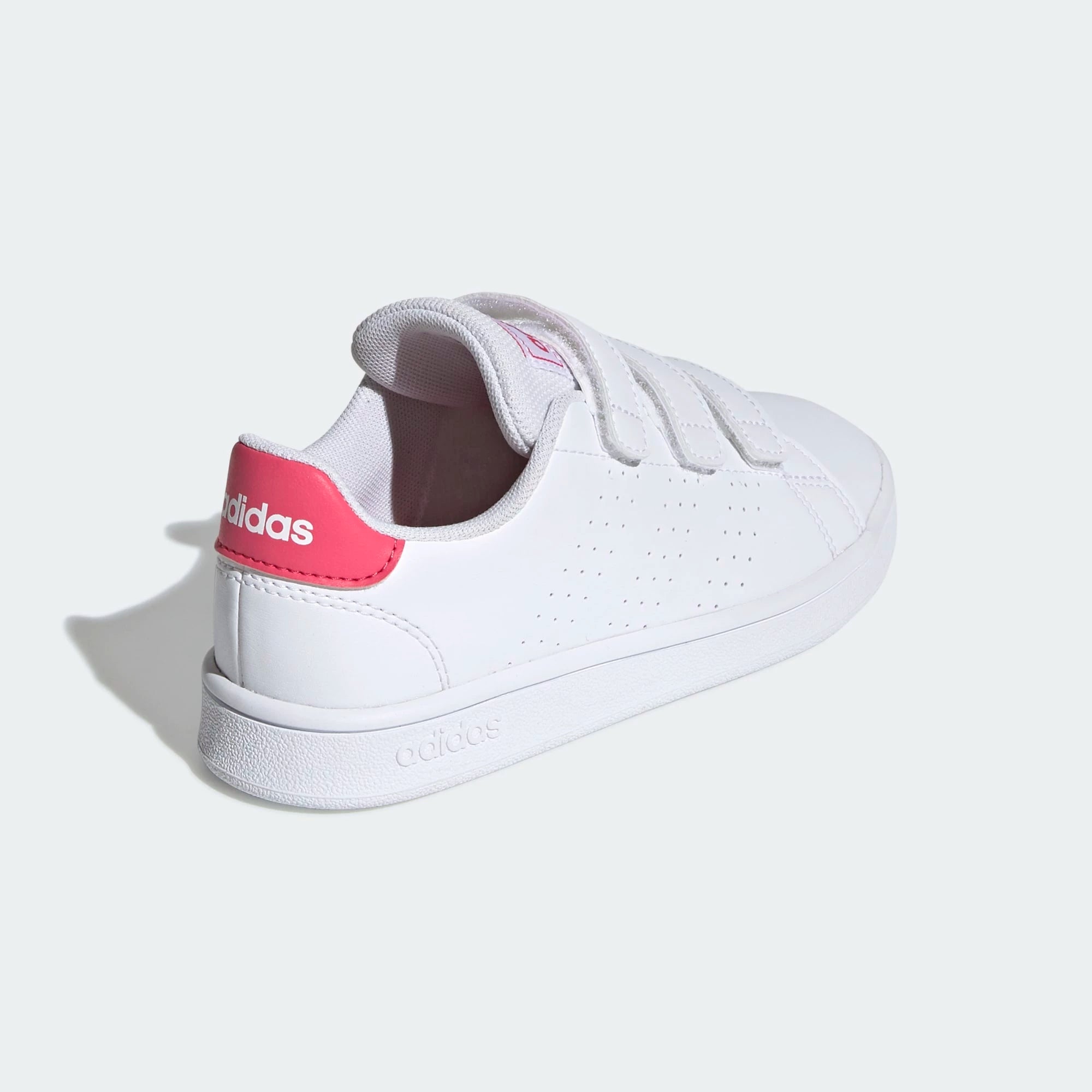 Chaussure advantage Adidas