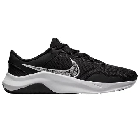 Nike Chaussures Legend Essential 3
