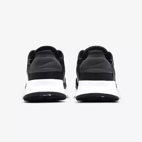 Chaussure Reposto Nike
