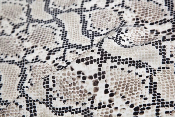 Foulard Imprimé Serpents