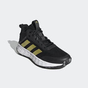 Chaussure Ownthegame Adidas