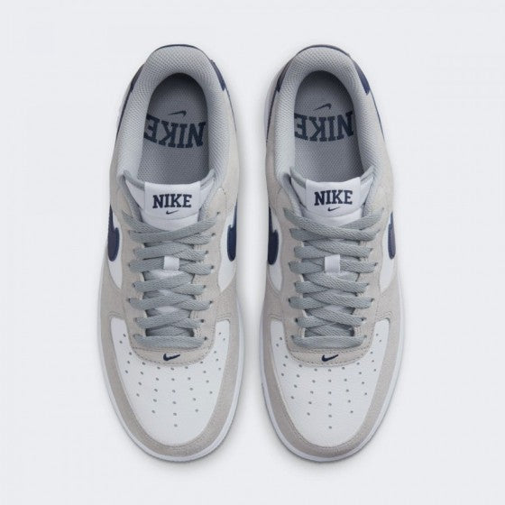 Chaussures Nike Air Force 1 '07