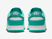 Chaussures Nike Dunk Low Retro Bttys