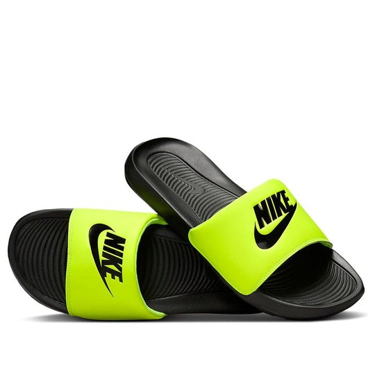 Claquette Nike Victori One Slide