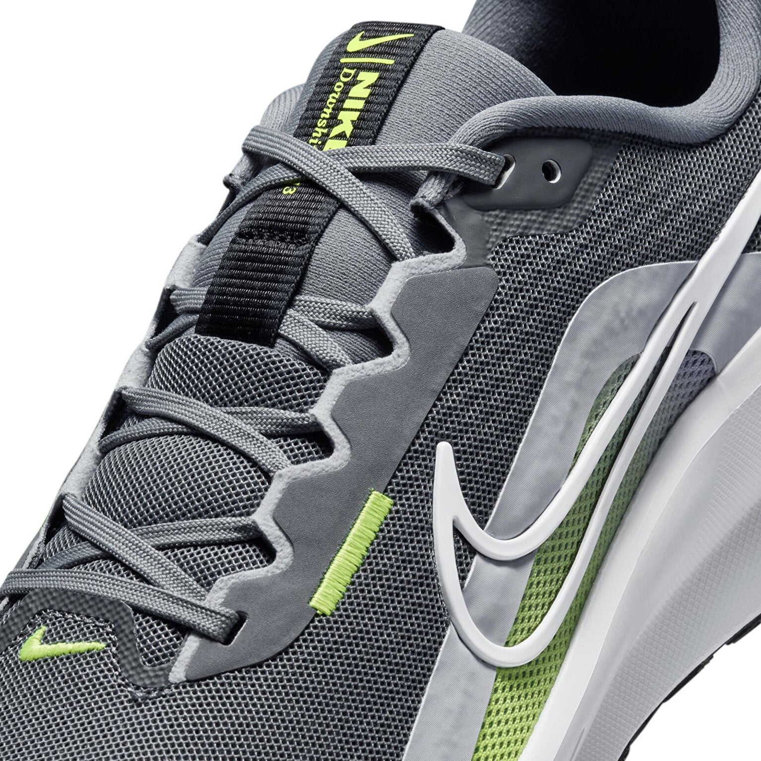 Chaussures Nike Downshifter 13