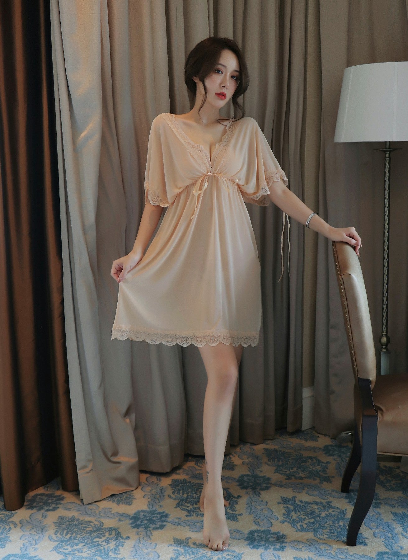 nuistte Bloom LFW515