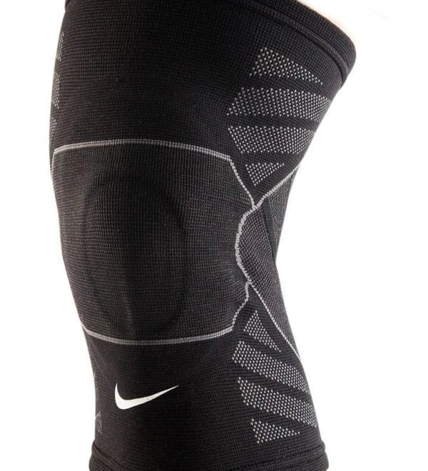 ManchesdegenouxAdvantageKnittedNike_manches-au-genou-nike-advantage-knitted-knee-sleeve-unisexe-11964.webp