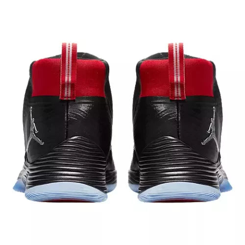 Chaussure Jordan Ultra fly  Nike