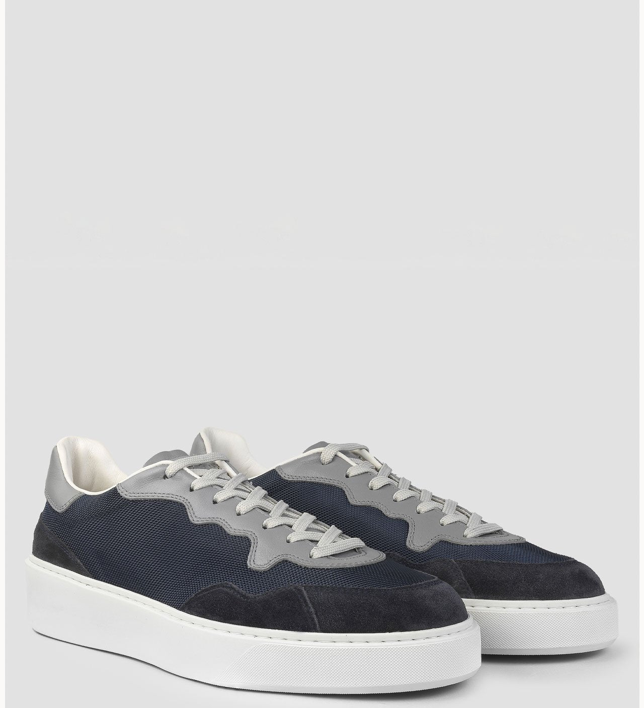 OTIS-BLEU-GRIS-2_17d796d7-f405-4575-bc32-99ad0000fbcc.jpg