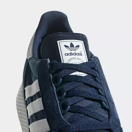 Chaussure Forest Grove Adidas