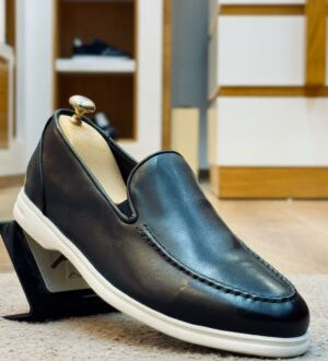 Mocassins en cuir – TE11 NOIR CRUST-Makeba