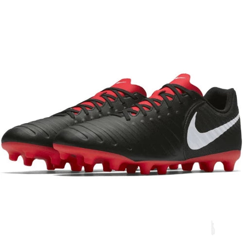 Chaussures Legend 7 Club FG Nike