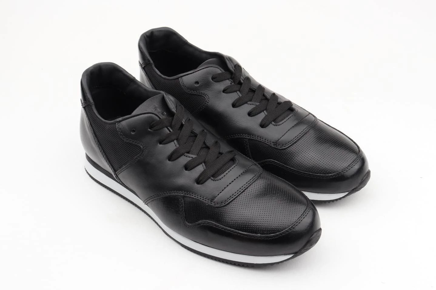 snk-1855-noir_a17d4b5f-f8dd-41ca-8462-90323dedb9e5.jpg